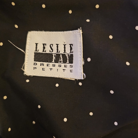 Leslie Fay Black Dress with Pink Floral Details - Picture 2 of 4